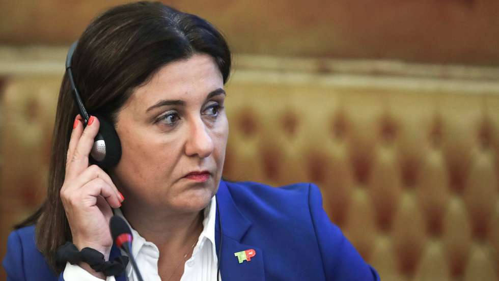 A presidente da Comissão Executiva da TAP, Christine Ourmières-Widener, durante a sua audição na Comissão de Economia, Obras Públicas, Planeamento e Habitação na Assembleia da República, em Lisboa, 07 de junho de 2022. ANTÓNIO COTRIM/LUSA