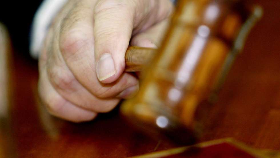 O departamento dos Assuntos Jurídicos do Ministério dos Negócios Estrangeiros está a analisar a sentença