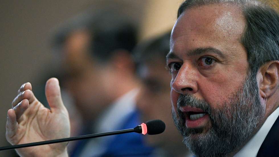 epa10802086 Brazilian Minister of Energy and Mining Alexandre Silveira speaks during a press conference in Brasilia, Brazil, 15 August 2023. Silveira confirmed that the power system was restored in the regions where the outage occured, six hours after the failure.  EPA/Andre Borges