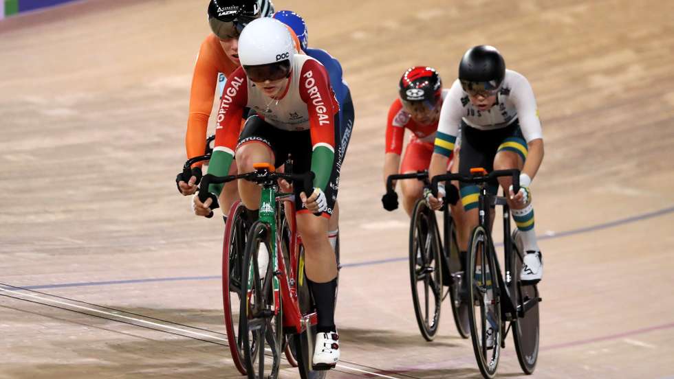 epa08256903 Maria Martins of Portugal in action during the Women's Omnium Elemination Race 3/4 at the UCI Track Cycling World Championships in Berlin, Germany 28 February 2020.  EPA/FOCKE STRANGMANN