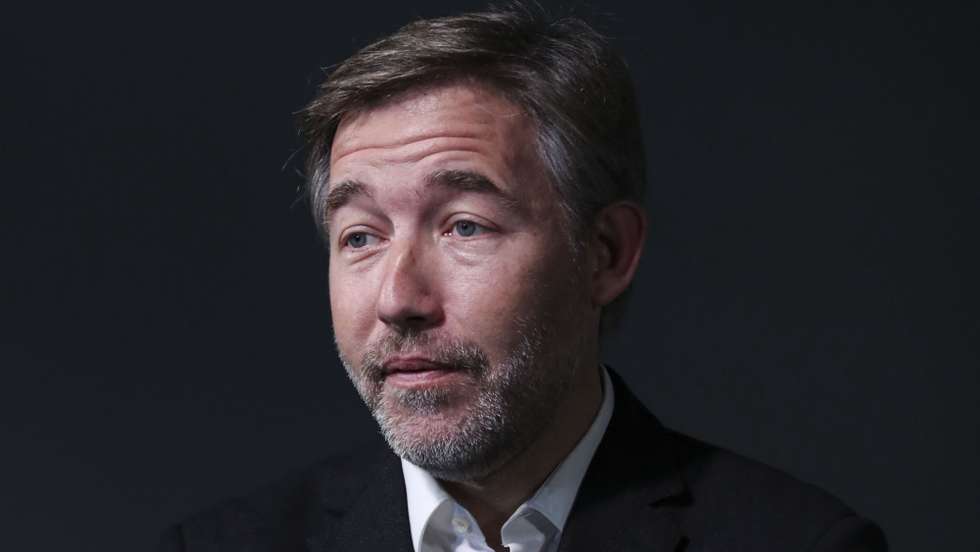 O candidato à liderança do CDS-PP, Bruno Filipe Costa, posa para a fotografia durante uma entrevista à Lusa, na sede da agência em Lisboa, 31 de março de 2022. (ACOMPANHA TEXTO DA LUSA DO DIA 01 DE ABRIL DE 2022). ANTÓNIO COTRIM/LUSA