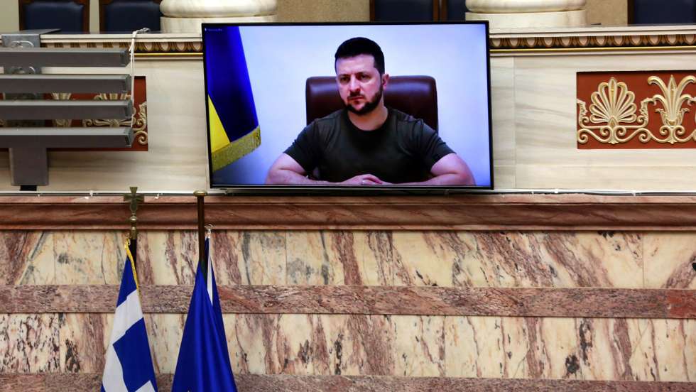 Volodymyr Zelensky no parlamento grego