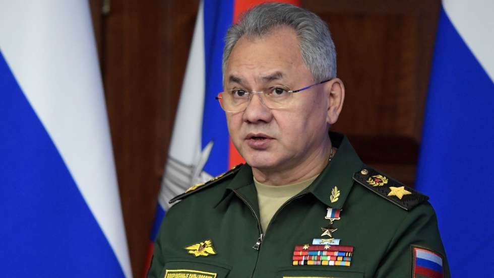 epa09652547 Russian Defence Minister Sergei Shoigu speaks during an expanded meeting of the Russian Defence Ministry Board in Moscow, Russia, 21 December 2021.  EPA/MIKHAIL TERESHCHENKO / KREMLIN POOL / SPUTNIK MANDATORY CREDIT