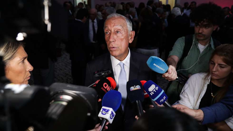 O Presidente da República, Marcelo Rebelo de Sousa, fala à imprensa após a sessão de apresentação do Livro “Memória Covid-19” em Lisboa, 04 de outubro de 2022. TIAGO PETINGA/LUSA