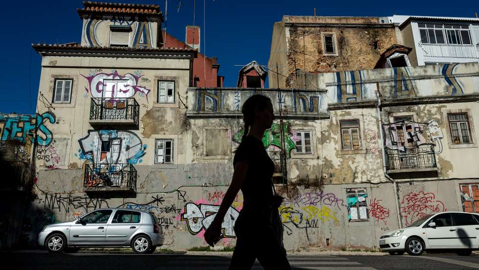 Entre os municípios com maior número de imóveis devolutos estão Lisboa (584), Faro (477) e Funchal (425)