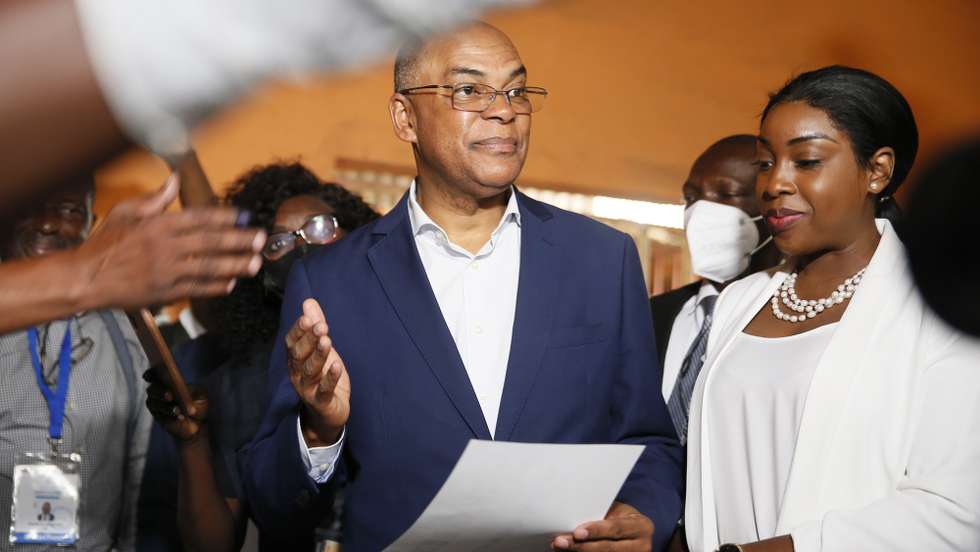 The leader of UNITA Adalberto da Costa Junior casts his ballot in the general elections at a polling station in Luanda, Angola, 24 August 2022. Nearly 14.4 million Angolans are being called to vote today in general elections, a process that the opposition considers lacking transparency, but that the government believes and considers exemplary. AMPE ROGERIO/LUSA