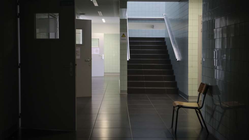 Uma aplicação para telemóvel, tapetes higienizados, intervalos de meia hora e uma sala de aula por turma são medidas de combate à covid-19 na Escola Básica e Secundária de Canelas (Gaia/Porto) para o ano letivo que arranca na próxima semana, Vila Nova de Gaia, 10 de setembro de 2020. (ACOMPANHA TEXTO DE 11/09/2020) JOSÉ COELHO/LUSA