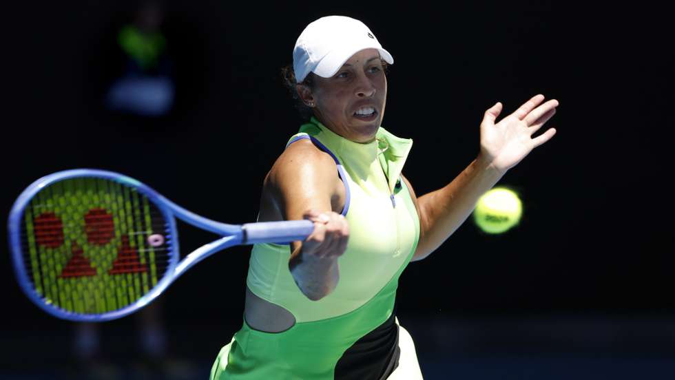 epa12681475 Madison Keys of the USA in action against Jessica Pegula of the USA during their women’s fourth round match on day 9 of the 2026 Australian Open tennis tournament at Melbourne Park in Melbourne, Australia, 26 January 2026.  EPA/ROB PREZIOSO AUSTRALIA AND NEW ZEALAND OUT