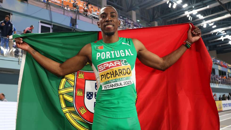 Pedro Pablo Pichardo revalidou o título europeu em Pista Coberta com uma distância bem maior do que tinha conseguido em Torun há dois anos
