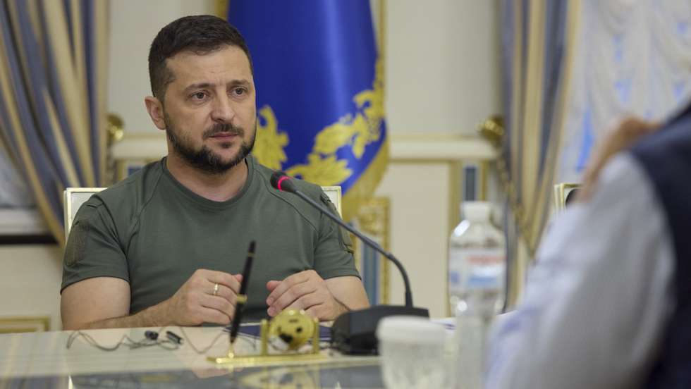 epa10147710 A handout photo made available by the Ukrainian Presidential Press Service shows Ukrainian President Volodymyr Zelensky during a meeting with International Atomic Energy Agency (IAEA) Director-General Rafael Mariano Grossi in Kyiv (Kiev), Ukraine, 30 August 2022. IAEA Director-General Rafael Grossi leads an IAEA expert mission that comprises IAEA nuclear safety, security, and safeguards staff as they set for their official visit to Ukraine to the Zaporizhzhya Nuclear Power Plant (ZNPP).  EPA/UKRAINIAN PRESIDENTIAL PRESS SERVICE HANDOUT -- MANDATORY CREDIT: UKRAINIAN PRESIDENTIAL PRESS SERVICE -- HANDOUT EDITORIAL USE ONLY/NO SALES