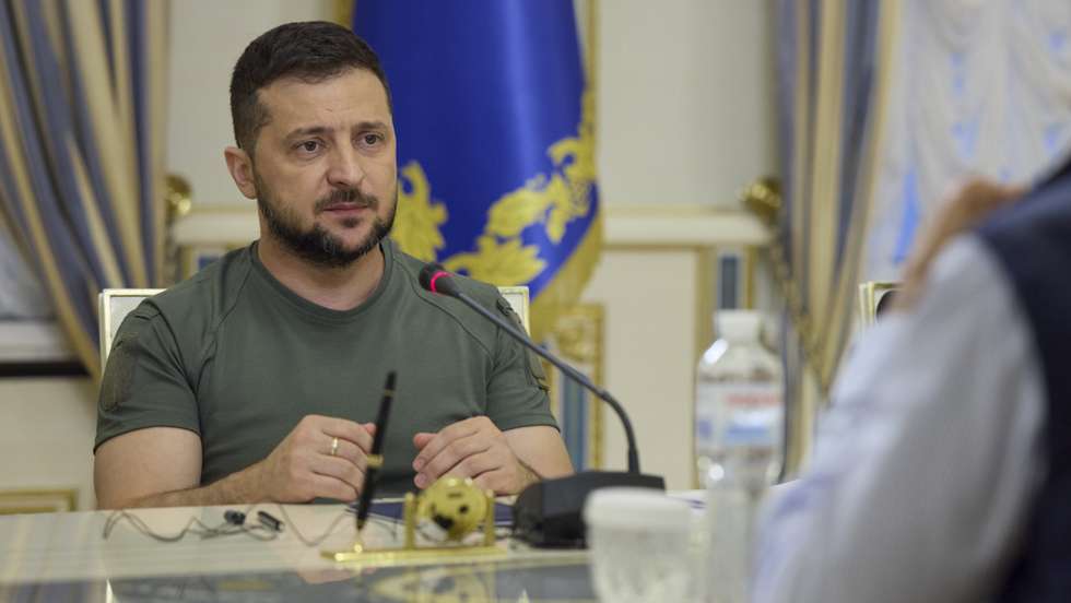 epa10147710 A handout photo made available by the Ukrainian Presidential Press Service shows Ukrainian President Volodymyr Zelensky during a meeting with International Atomic Energy Agency (IAEA) Director-General Rafael Mariano Grossi in Kyiv (Kiev), Ukraine, 30 August 2022. IAEA Director-General Rafael Grossi leads an IAEA expert mission that comprises IAEA nuclear safety, security, and safeguards staff as they set for their official visit to Ukraine to the Zaporizhzhya Nuclear Power Plant (ZNPP).  EPA/UKRAINIAN PRESIDENTIAL PRESS SERVICE HANDOUT -- MANDATORY CREDIT: UKRAINIAN PRESIDENTIAL PRESS SERVICE -- HANDOUT EDITORIAL USE ONLY/NO SALES