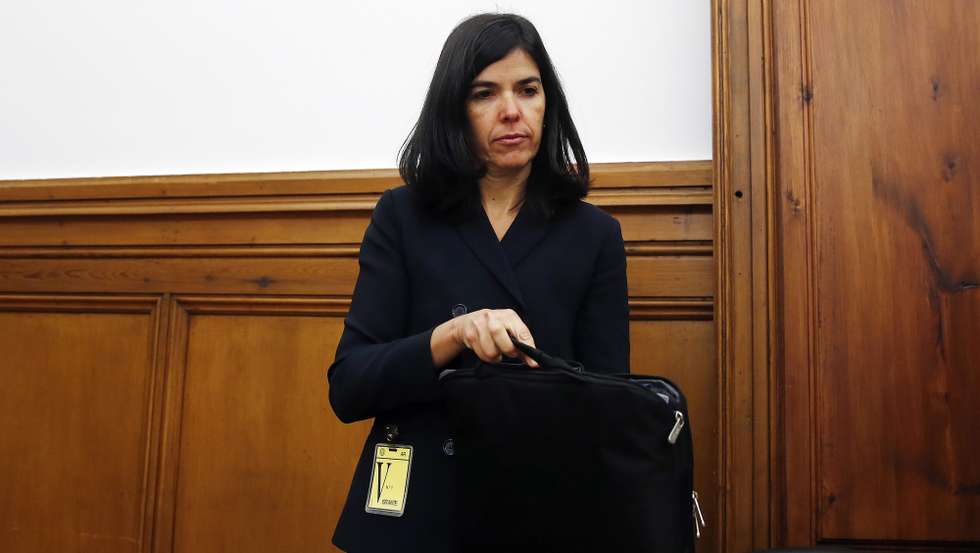 A presidente do Conselho de Administração da Autoridade da Concorrência (AdC), Margarida Matos Rosa, à chegada para a audição na Comissão de Economia, Inovação e Obras Públicas na Assembleia da República em Lisboa, 15 de novembro de 2016. TIAGO PETINGA/LUSA