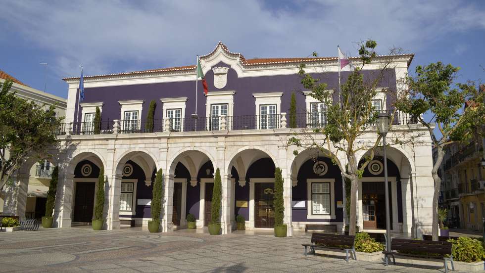Edifício da Câmara Municipal de Setúbal, na praça do Bocage em Setúbal, 24 de agosto de 2017. RUI MINDERICO/LUSA