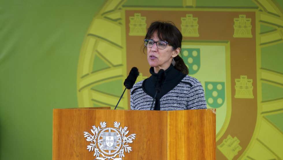 A ministra da Defesa Nacional, Helena Carreiras, discursa durante a cerimónia comemorativa do 104.º aniversário da Batalha de La Lys e do Dia do Combatente, no Mosteiro da Batalha, 9 de Abril de 2022. SÉRGIO AZENHA/LUSA