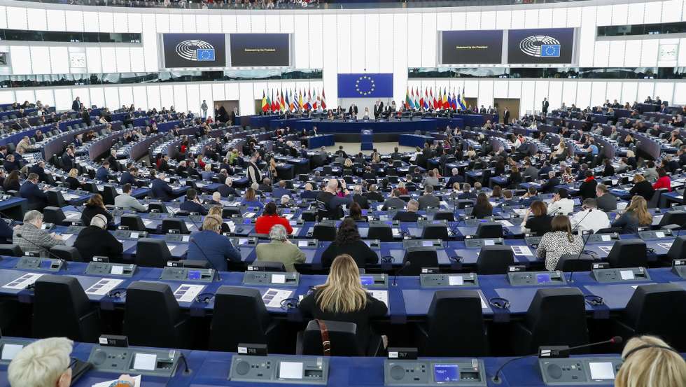 epaselect epa10362177 A general view on the plenary hall at the start of the session of the European Parliament in Strasbourg, France, 12 December 2022. Belgian federal prosecutor said in a statement four of six people within the European Parliament were detained on 09 December and have been charged with 'participation in a criminal organization, money laundering and corruption' and remanded in custody. Greek MEP and European Parliament Vice President Eva Kaili has reportedly been among those arrested in an investigation into suspected bribery by a Gulf state.  EPA/JULIEN WARNAND