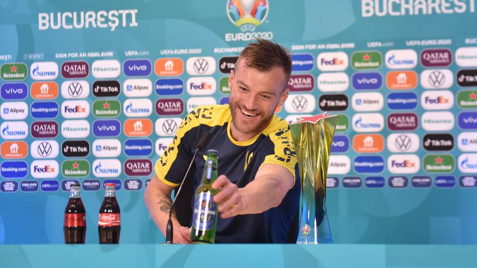 Yarmolenko marcou um golo e fez uma assistência na vitória da Ucrânia frente à Macedónia do Norte em Bucareste