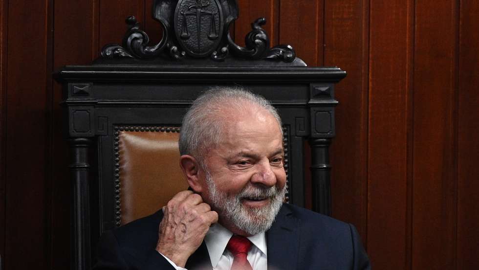 epa10527667 The President of Brazil, Luiz Inacio Lula da Silva, participates in the inauguration session of the new president of the Superior Military Court (STM), Minister Francisco Joseli Parente Camelo, in Brasilia, Brazil, 16 March 2023.  EPA/Andre Borges