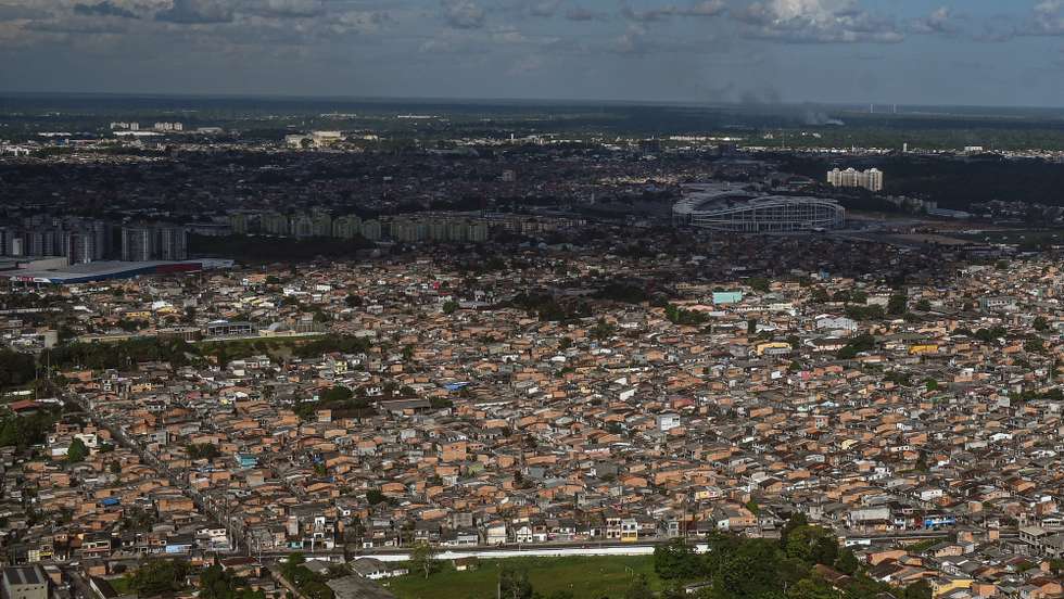 epa11718944 A general view of the city of Belem, Brazil, 28 June 2024 (issued 13 November 2024). The 2025 UN Climate Change Conference (UNFCCC COP 30) is scheduled to take place in Belem from 10 to 21 November 2025. The Brazilian government announced on 12 November 2024 that it will invest approximately BRL 4.7 billion (about EUR 815 million) in preparations for the event.  EPA/ANDRE BORGES