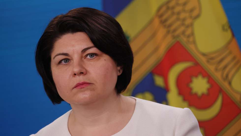 epa09871653 Moldovan Prime Minister Natalia Gavrilita attends a press conference following the Moldova support conference at the Foreign Ministry in Berlin, Germany, 05 April 2022. The conference is focusing on assistance for Moldova in dealing with the consequences of the Russian military invasion of Ukraine, in particular the large influx of Ukrainian refugees into Moldova.  EPA/Sean Gallup / POOL