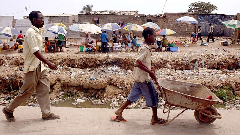 09-02-2007  Luanda - Angola - Rocha Pinto .