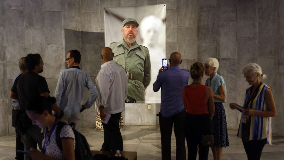 epa13168154 People visit a photo exhibition dedicated to Cuban revolutionary leader Fidel Castro at the Jose Marti Memorial in Revolution Square in Havana, Cuba, 13 August 2026. Castro, who led Cuba for nearly five decades, was born on 13 August 1926; Cuba is marking the centenary of his birth.  EPA/ERNESTO MASTRASCUSA