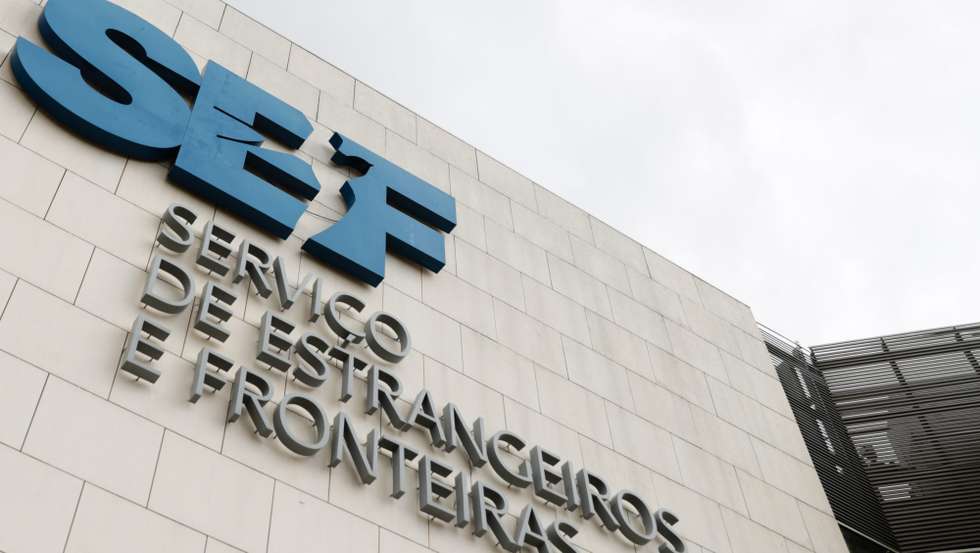 O SEF reforçou os controlos junto à fronteira com Espanha, nos aeroportos e balcões de atendimento