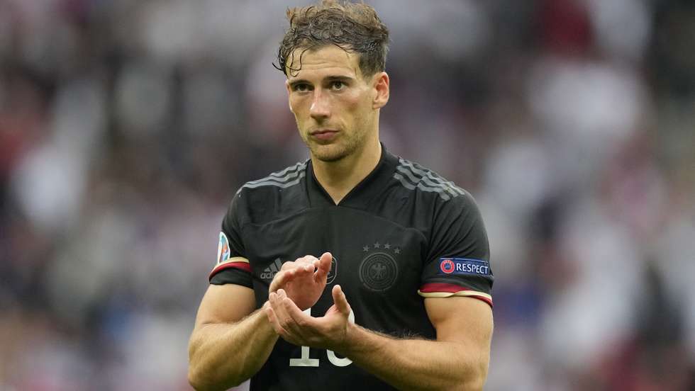 epa09311633 Leon Goretzka of Germany reacts after losing the UEFA EURO 2020 round of 16 soccer match between England and Germany in London, Britain, 29 June 2021.  EPA/Frank Augstein / POOL (RESTRICTIONS: For editorial news reporting purposes only. Images must appear as still images and must not emulate match action video footage. Photographs published in online publications shall have an interval of at least 20 seconds between the posting.)