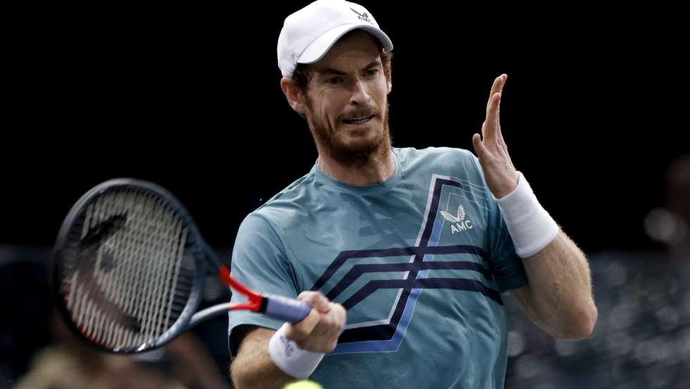 epa09558153 Andy Murray of Britain in action during his first round match against Dominik Koepfer of Germany at the Rolex Paris Masters tennis tournament in Paris, France, 01 November 2021.  EPA/YOAN VALAT