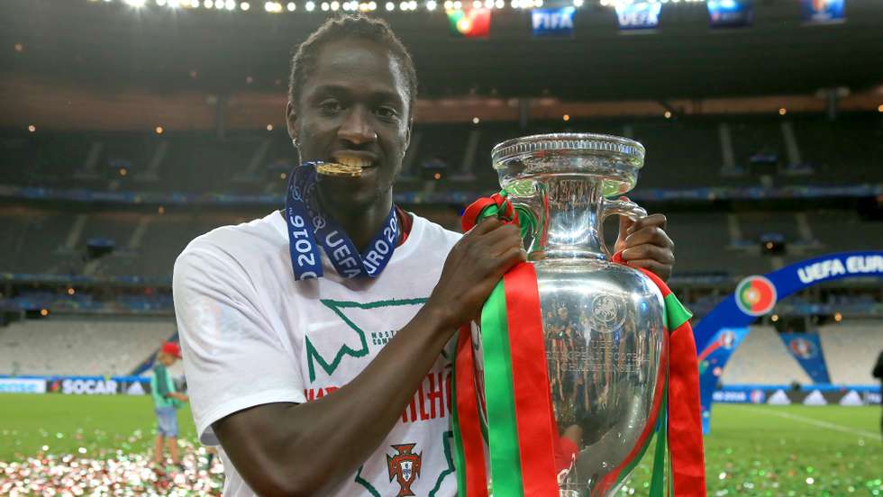 Eder sagrou-se campeão europeu de seleções em 2016, no final de uma época que começou no Swansea e acabou depois no Lille