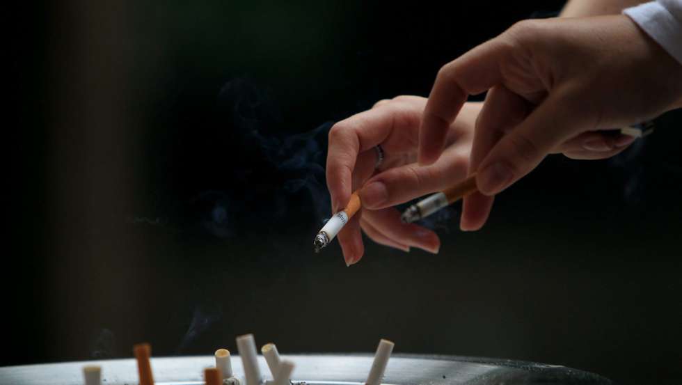 Sociedade Portuguesa de Pneumologia aponta o dedo ao marketing agressivo da indústria
