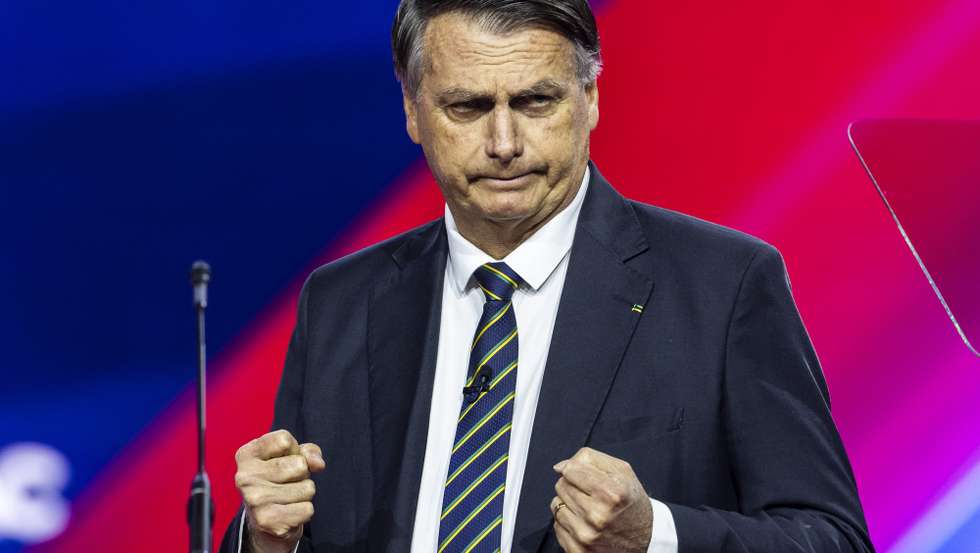 epa10503479 Former President of Brazil Jair Bolsonaro speaks at the Conservative Political Action Conference (CPAC), billed as the largest conservative gathering in the world, at the Gaylord National Resort &amp; Convention Center in National Harbor, Maryland, USA, 04 March 2023. Though this year’s speakers include former US President Donald Trump and former Brazilian President Jair Bolsonaro, many other conservatives are skipping the conference after a male campaign aid accused CPAC Chair Matt Schlapp of sexual assault.  EPA/JIM LO SCALZO