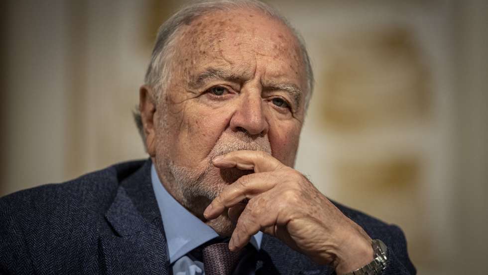 Manuel Alegre vai apresentar publicamente o seu mais recente livro, "Memórias minhas", no próximo dia 15, na Fundação Calouste Gulbenkian