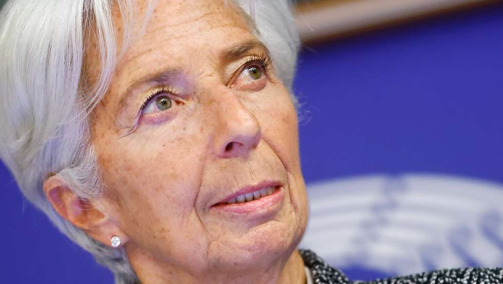 epa10334363 President of the European Central Bank (ECB) Christine Lagarde attends a Committee on Economic and Monetary Affair at the European Parliament in Brussels, Belgium, 28 November 2022.  EPA/STEPHANIE LECOCQ