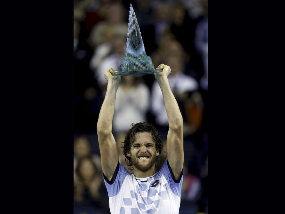 O tenista português João Sousa deu esta segunda-feira um 'salto' de 12 lugares para a 34.ª posição do 'ranking' mundial, a sua melhor classificação de sempre.