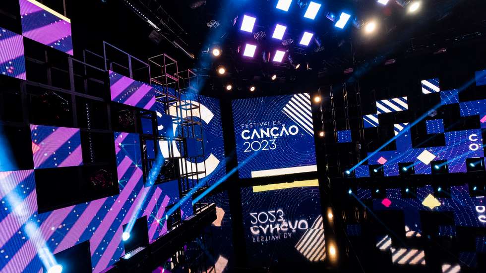 Organiza o Festival da Canção, na edição deste ano