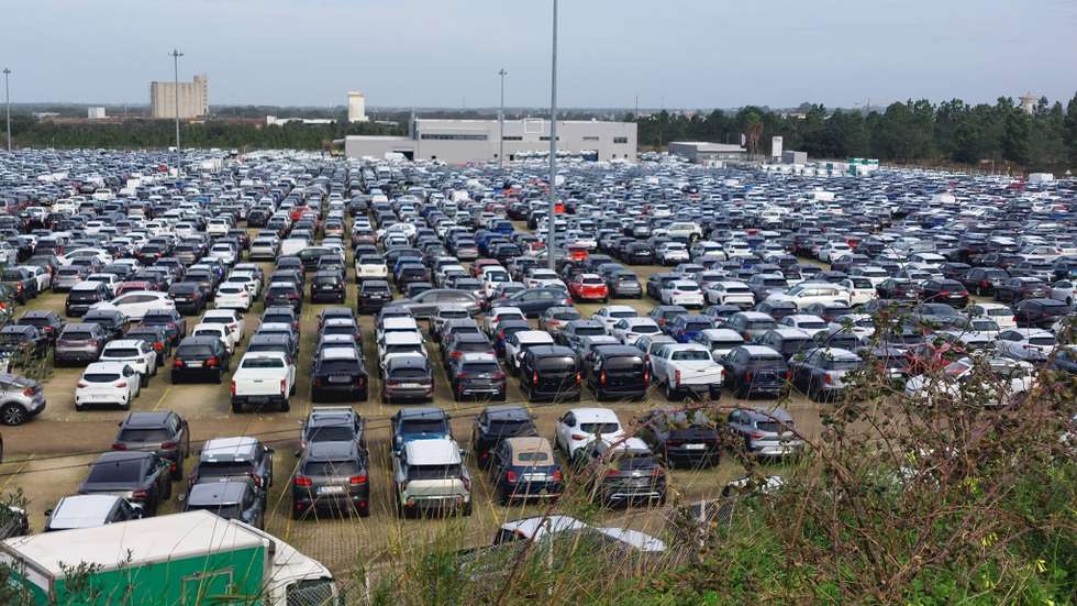 Além de se aplicar a carros, os eurodeputados sugerem que a medida de inspeção noutros Estados-membros possa incluir camionetas