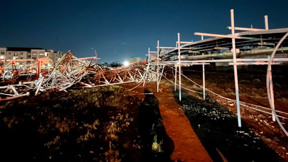 Várias casas nas proximidades do acidente ficaram sem eletricidade