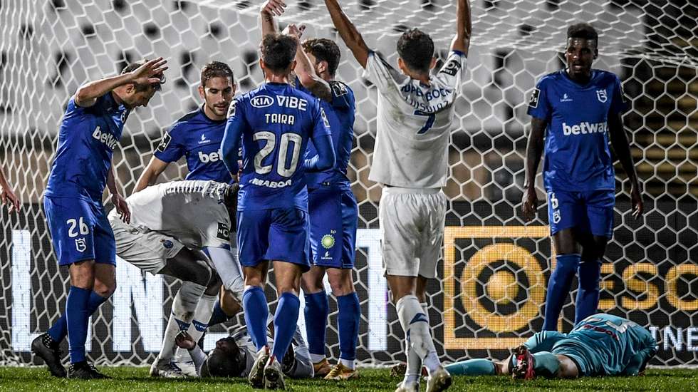 FBL-POR-LIGA-BELENENSES-PORTO