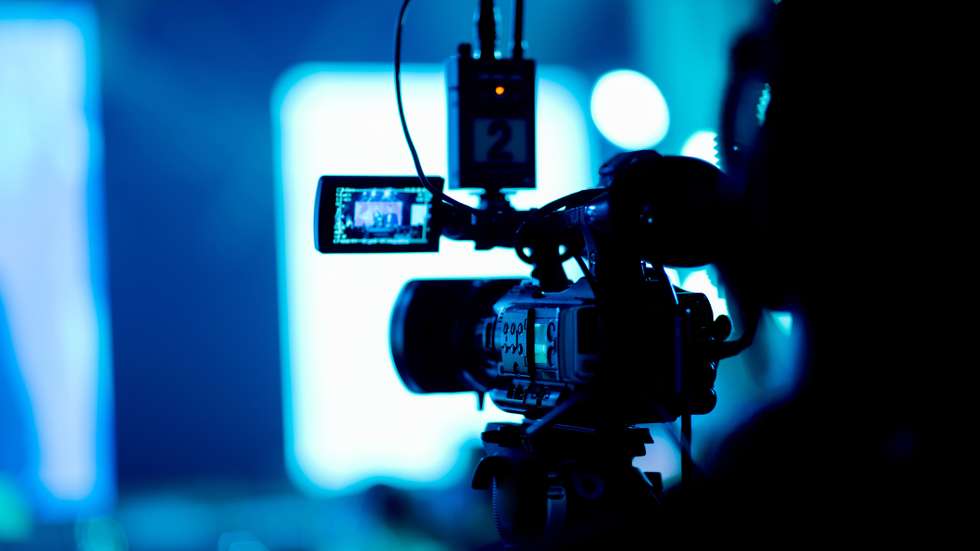 O atual Governo teve em consulta pública, entre abril e junho deste ano, um diploma legislativo para reformular o sistema de apoios e incentivos ao cinema e audiovisual, com uma dotação total de 250 milhões de euros a aplicar até 2028