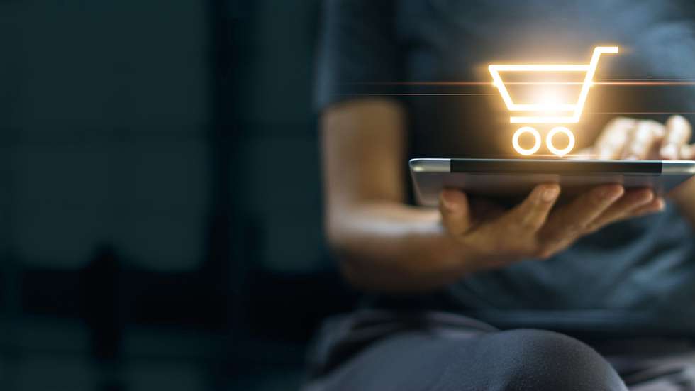 O padrão dos produtos ou serviços encomendados é semelhante ao de 2020, destacando-se as encomendas de roupa, calçado e acessórios