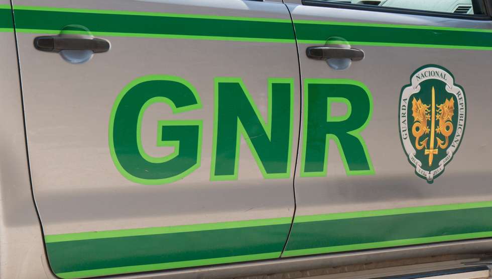 GNR deteve 3 suspeitos de tráfico e apreendeu 1.700 doses de cocaína em Barcelos