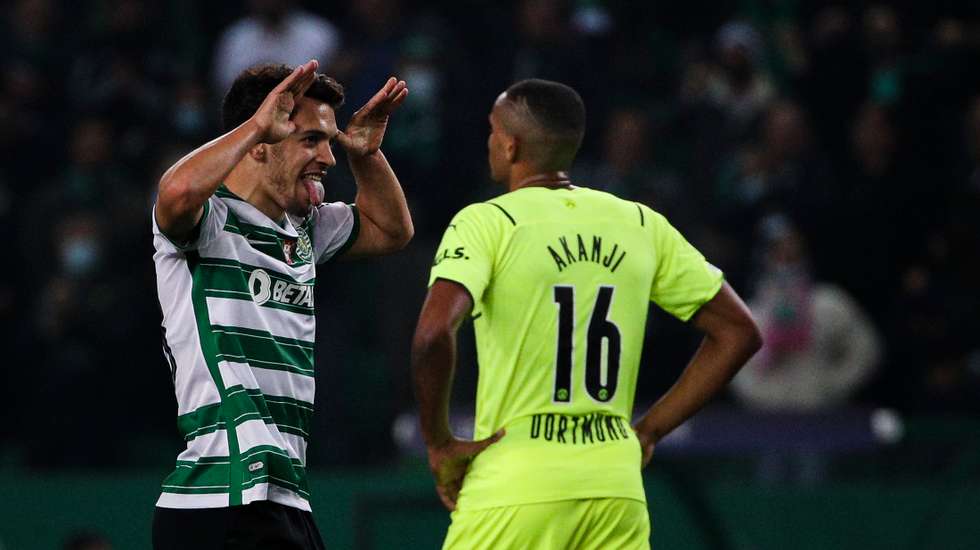Festejo do golo (1-0) de Pedro Gonçalves durante o jogo entre o Sporting Clube de Portugal e o Borussia Dortmund no estádio de Alvalade, a contar para a 5ª jornada da fase de grupos da Liga dos Campeões 2021/22. Lisboa, 24 de Novembro de 2021. FILIPE AMORIM/OBSERVADOR