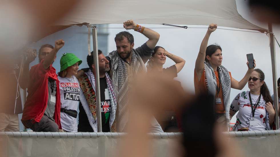 Estavam quatro portugueses a bordo da Global Sumud Flotilla: Mariana Mortágua, Sofia Aparício, Miguel Duarte e Duarte Chaves