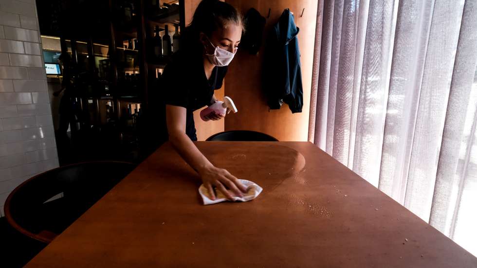"Nós empregamos 400 mil postos de trabalho diretos, é disto que estamos a falar", avisa a AHRESP