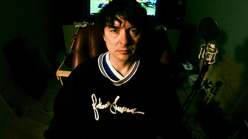 Com "Sinister Grift", Panda Bear não quer que sintamos como se tivéssemos vinte anos, mas quer lembrar que a ilusão da juventude pode e deve ser para sempre
