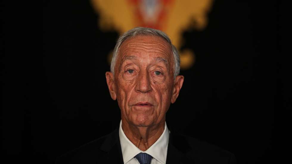 O Presidente da República, Marcelo Rebelo de Sousa recebeu no Palácio de Belém, a embaixadora da Ucrânia em Portugal, Inna Ohnivets, na sequência dos ataques da Rússia à Ucrânia. Presidente da República, Marcelo Rebelo de Sousa fala aos jornalistas Lisboa, 24 de Fevereiro de 2022. FILIPE AMORIM/OBSERVADOR