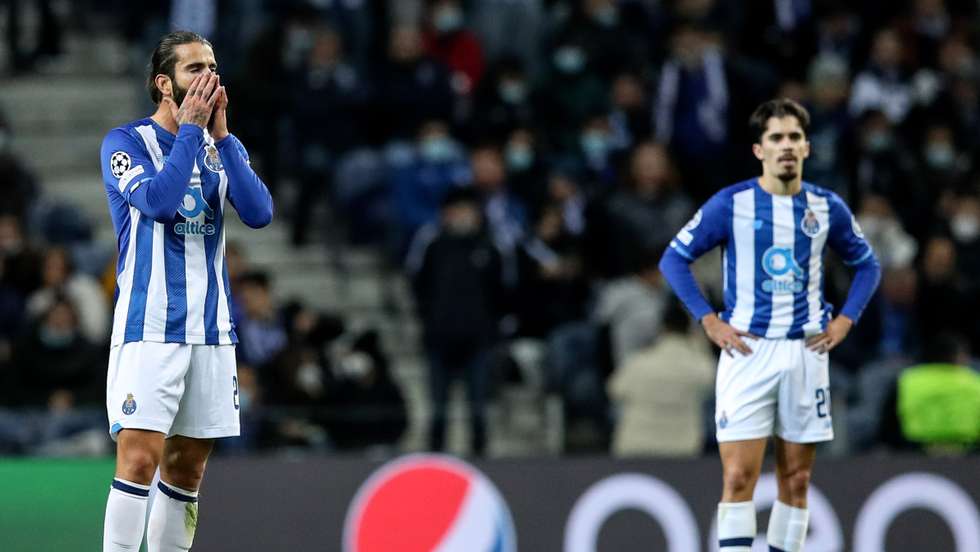 Os dragões falharam a 13.ª passagem aos oitavos de final da Liga dos Campeões