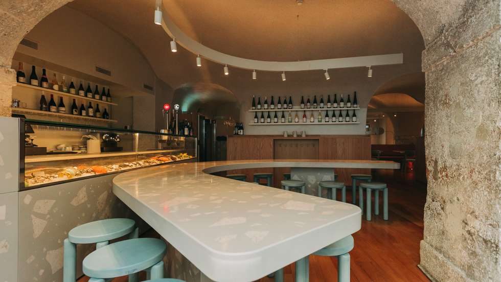 A esplanada estará encerrada. Apenas funcionam nestes dias a barra e a sala do interior do restaurante