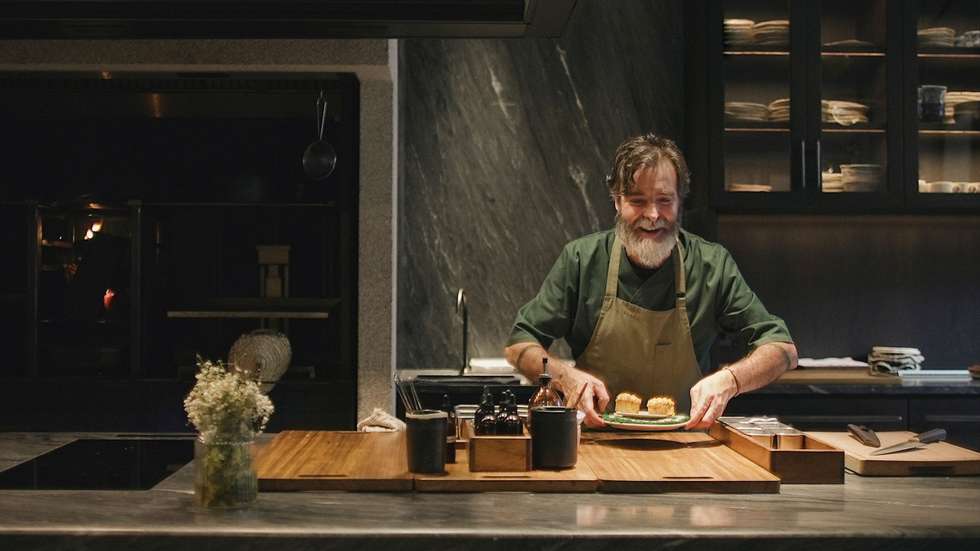 O Cozinha das Flores abre portas esta quinta-feira, 16 de fevereiro, e antecipa-se à inauguração do hotel The Largo, a funcionar a partir da primavera.