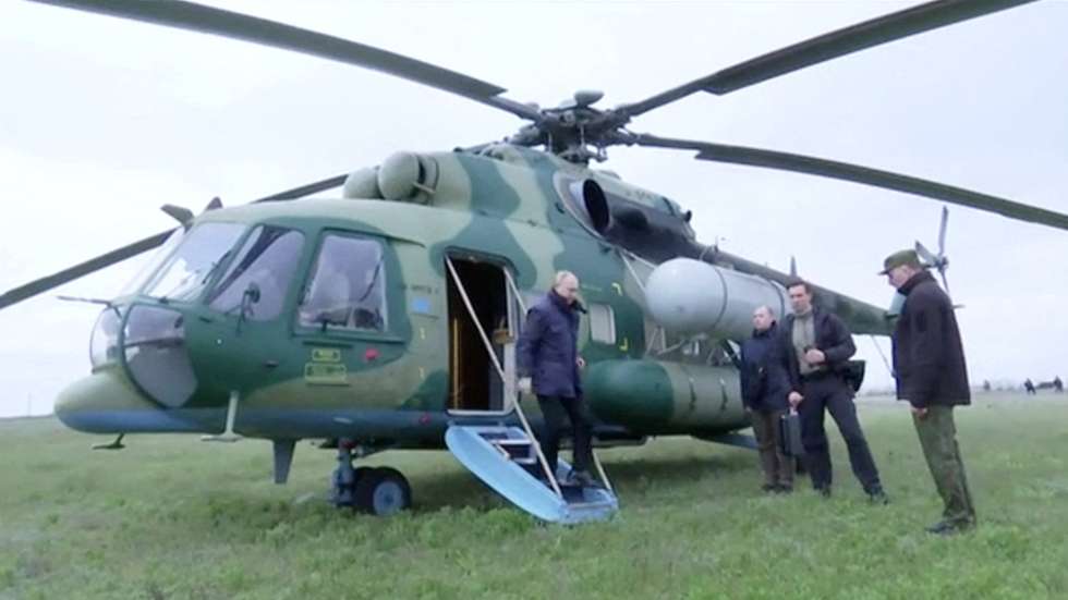 Putin visita soldados russos em Kherson